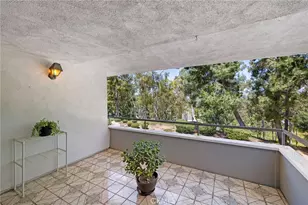 22342 Caminito Escobedo, Laguna Hills, CA 92653 - Photo 9