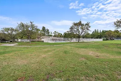 22342 Caminito Escobedo, Laguna Hills, CA 92653 - Photo 37