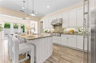 51 Stanza, Irvine, CA 92620 - Photo 5