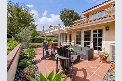 16 Sausalito, Manhattan Beach, CA 90266 - Photo 3