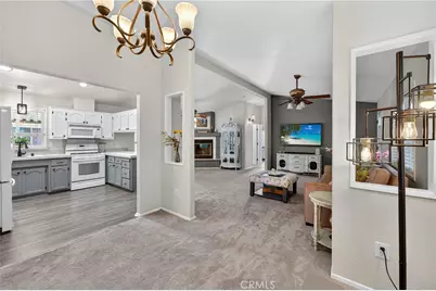 123 Madrid, Tustin, CA 92780 - Photo 21