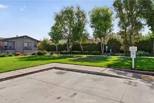 123 Madrid, Tustin, CA 92780 - Photo 43
