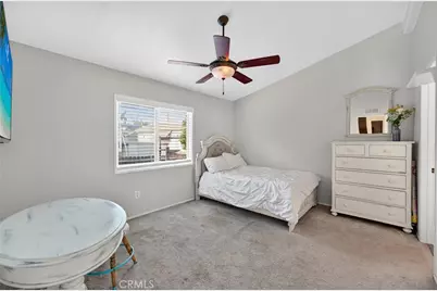123 Madrid, Tustin, CA 92780 - Photo 25