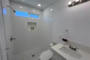 10372 Mariposa, South Gate, CA 90280 - Photo 11