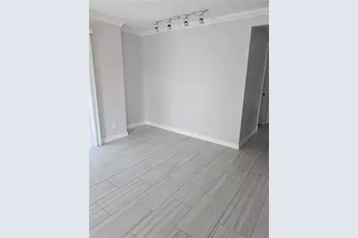 205 13th Street #D, Huntington Beach, CA 92648 - Photo 25