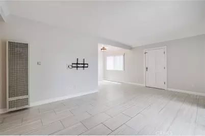 205 13th Street #D, Huntington Beach, CA 92648 - Photo 13