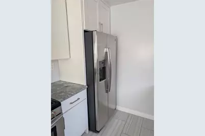 205 13th Street #D, Huntington Beach, CA 92648 - Photo 23
