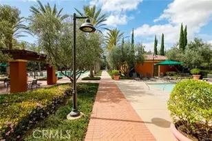181 Bright Poppy, Irvine, CA 92618 - Photo 43