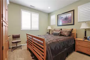 10902 Flora Park Wy, Cypress, CA 90720 - Photo 19