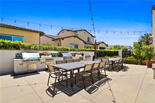 10902 Flora Park Wy, Cypress, CA 90720 - Photo 33