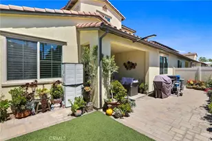 10902 Flora Park Wy, Cypress, CA 90720 - Photo 23