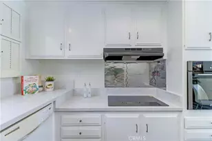 2306 Via Puerta, Laguna Woods, CA 92637 - Photo 15