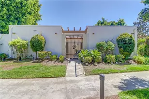 2306 Via Puerta, Laguna Woods, CA 92637 - Photo 31