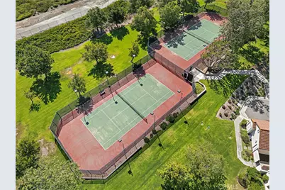21914 Montagu, Mission Viejo, CA 92692 - Photo 39