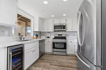606 Lake Street #22, Huntington Beach, CA 92648 - Photo 7