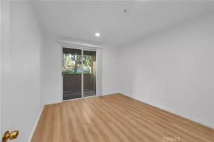 147 Gallery, Tustin, CA 92782 - Photo 9