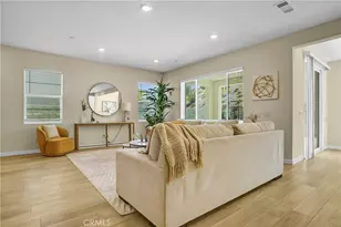 27260 Debut, Valencia, CA 91381 - Photo 5