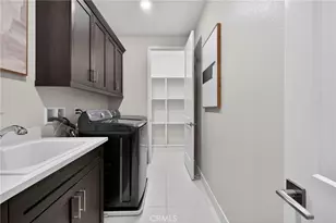 64 Chasma Irvine Ca, Irvine, CA 92618 - Photo 25