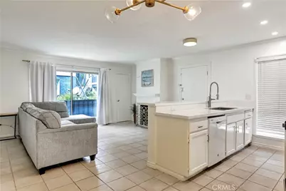 2815 S Fairview, Santa Ana, CA 92704 - Photo 3