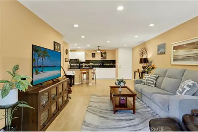 552 N Bellflower #303, Long Beach, CA 90814 - Photo 11
