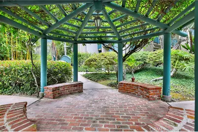 552 N Bellflower #303, Long Beach, CA 90814 - Photo 33