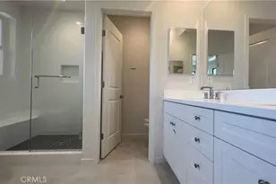 110 Sunnyside, Irvine, CA 92618 - Photo 19