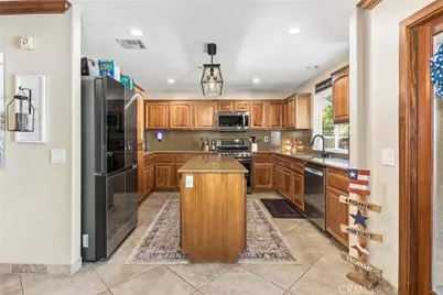 7773 La Cresta Street, Highland, CA 92346 - Photo 11