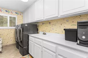 7773 La Cresta St, Highland, CA 92346 - Photo 21