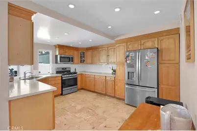 16721 Castaway, Huntington Beach, CA 92649 - Photo 11