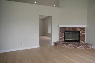 18548 Avion, Bloomington, CA 92316 - Photo 3