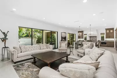 118 Iron Gate, Irvine, CA 92618 - Photo 5