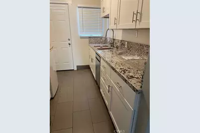 1042 1048 E Broadway, Long Beach, CA 90802 - Photo 7