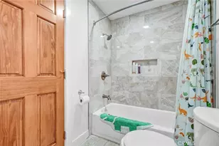 14472 Birmingham, Tustin, CA 92780 - Photo 23