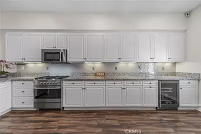 135 Neptune, Irvine, CA 92618 - Photo 5
