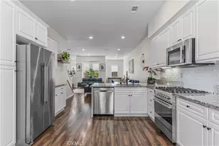135 Neptune, Irvine, CA 92618 - Photo 3