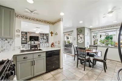 22246 Lantern Lane, Lake Forest, CA 92630 - Photo 9