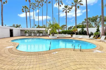 781 Avocado, Corona del Mar, CA 92625 - Photo 25