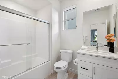 120 Frame, Irvine, CA 92618 - Photo 25