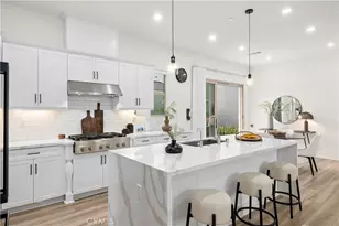 120 Frame, Irvine, CA 92618 - Photo 5