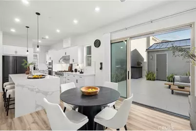 120 Frame, Irvine, CA 92618 - Photo 9