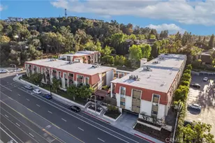 2501 Temple, Signal Hill, CA 90755 - Photo 29