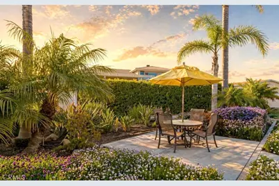 4252 Lahaina Drive, Huntington Beach, CA 92649 - Photo 17