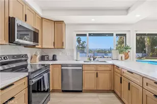 25266 Pacifica, Mission Viejo, CA 92691 - Photo 13