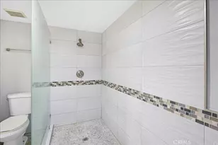 911 Van Ness Ct, Costa Mesa, CA 92626 - Photo 23