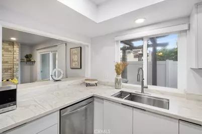 911 Van Ness Court, Costa Mesa, CA 92626 - Photo 15