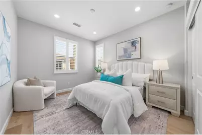 192 Crescent Moon, Irvine, CA 92602 - Photo 17