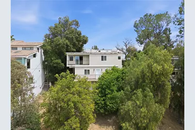 5211 Calatrana Drive, Woodland Hills, CA 91364 - Photo 1