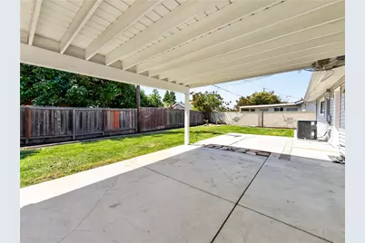 16191 Fairway, Huntington Beach, CA 92649 - Photo 17