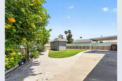 6951 Lenis, Huntington Beach, CA 92647 - Photo 25