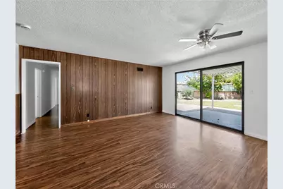 6951 Lenis, Huntington Beach, CA 92647 - Photo 15